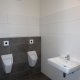 Web2016-11-23 Pissoir Muscheln + Waschtisch + Ventilator + Bewegungsmelder in Funktion